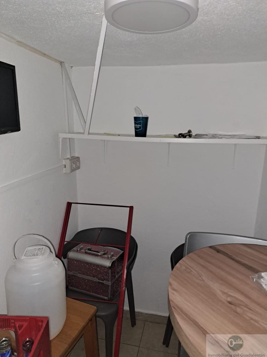 2 quarto Comercial para venda em Lorca - 108 000 € (Ref: 10030813)