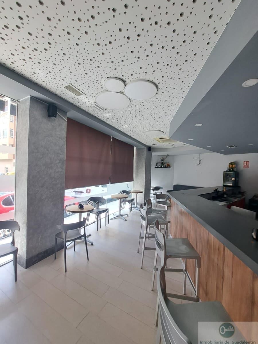 2 quarto Comercial para venda em Lorca - 108 000 € (Ref: 10030813)