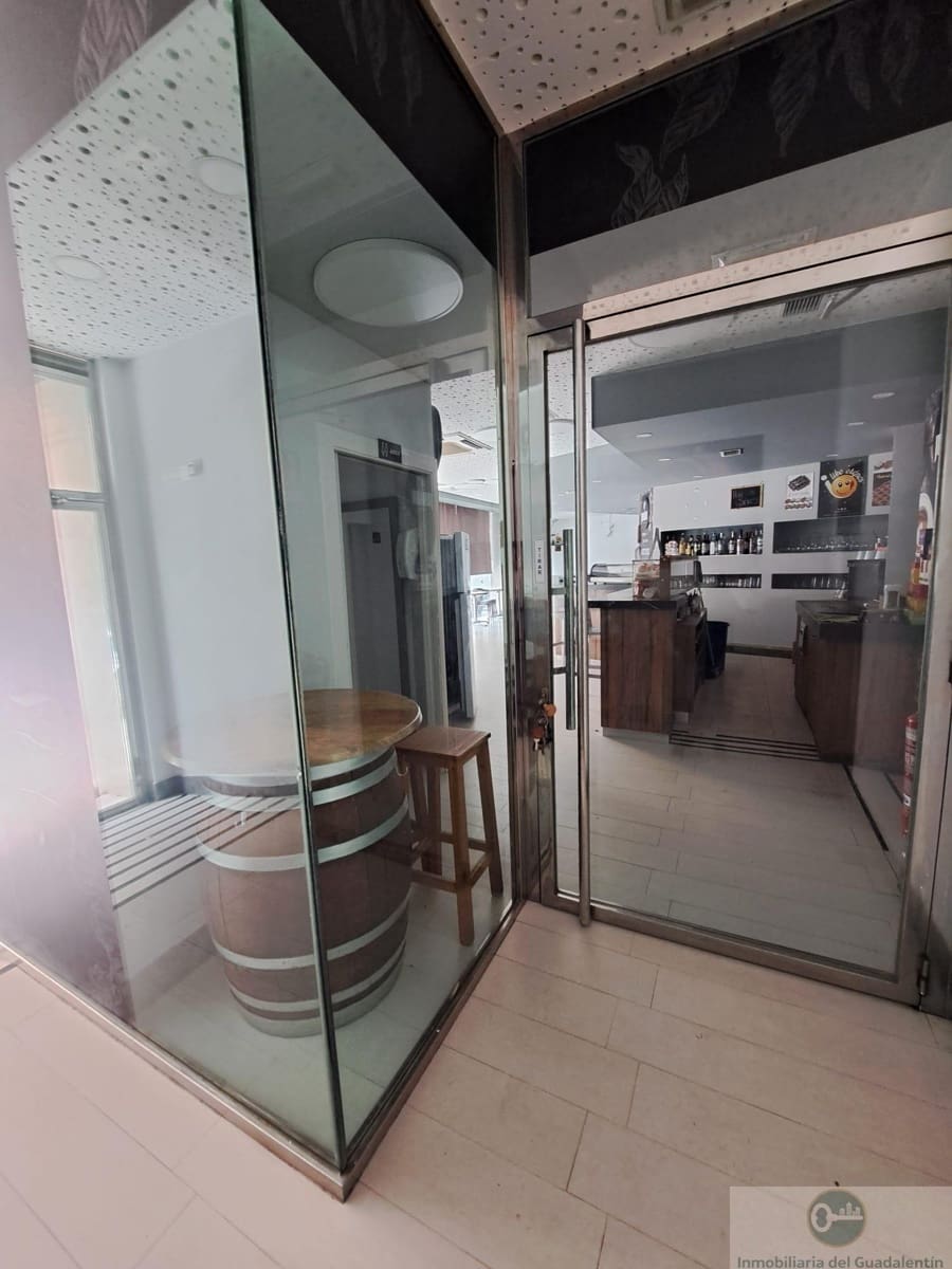2 quarto Comercial para venda em Lorca - 108 000 € (Ref: 10030813)