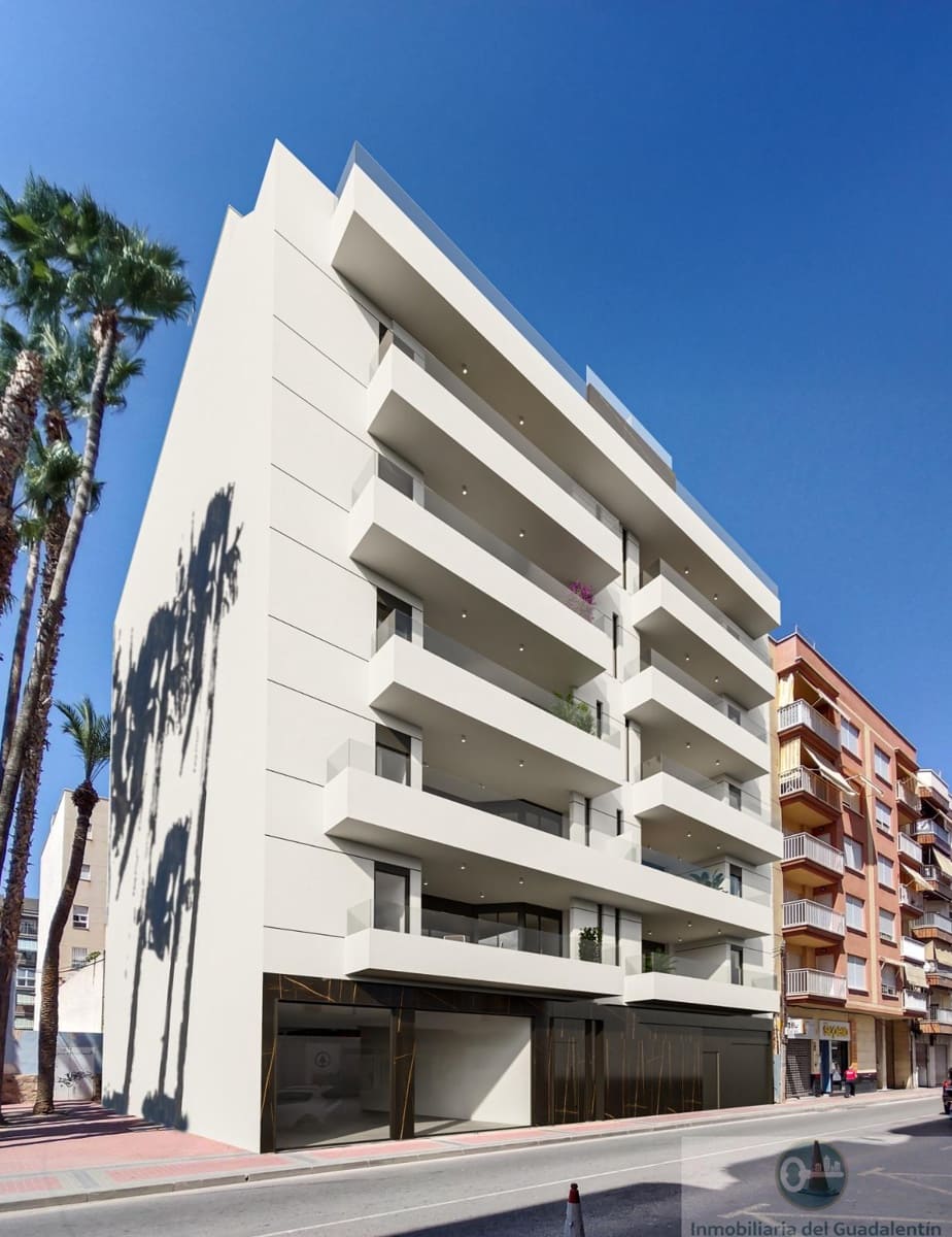 Piso de 3 habitaciones en Aguilas en venta con garaje - 320.000 € (Ref: 10030817)
