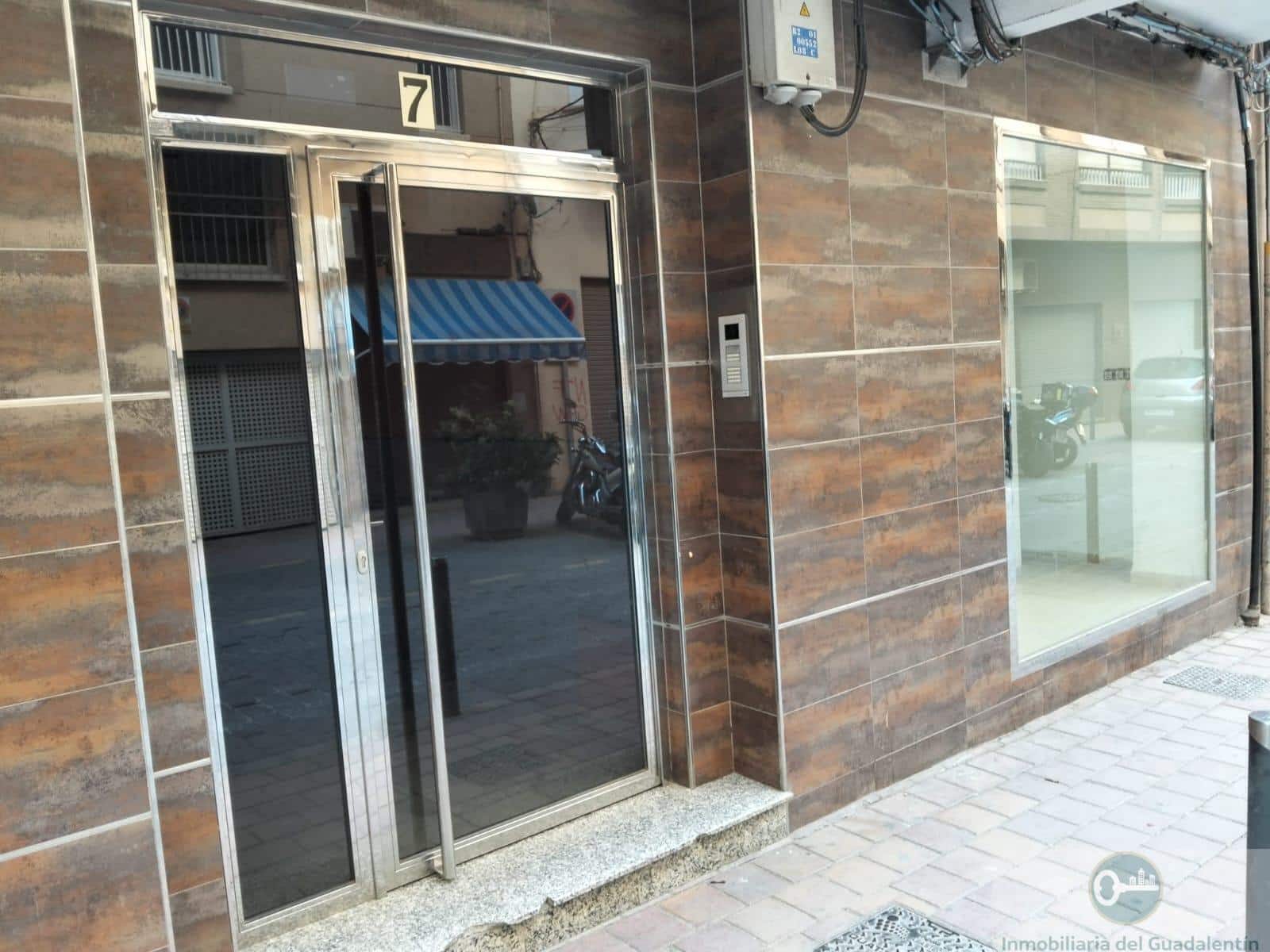 1 quarto Comercial para venda em Lorca - 250 000 € (Ref: 10030818)