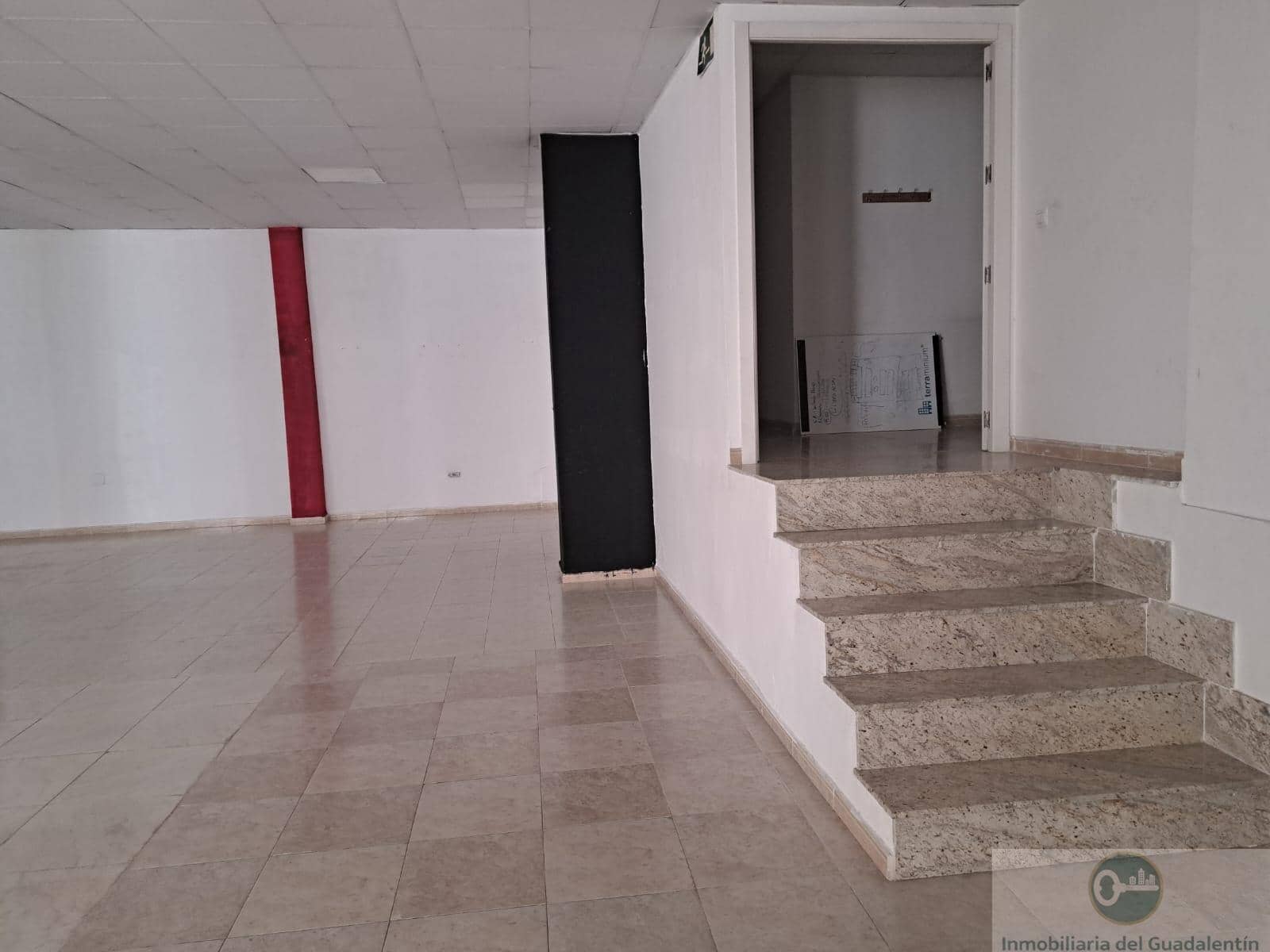 Komercyjne do wynajęcia w Lorca - 1 500 € (Ref: 10030820)