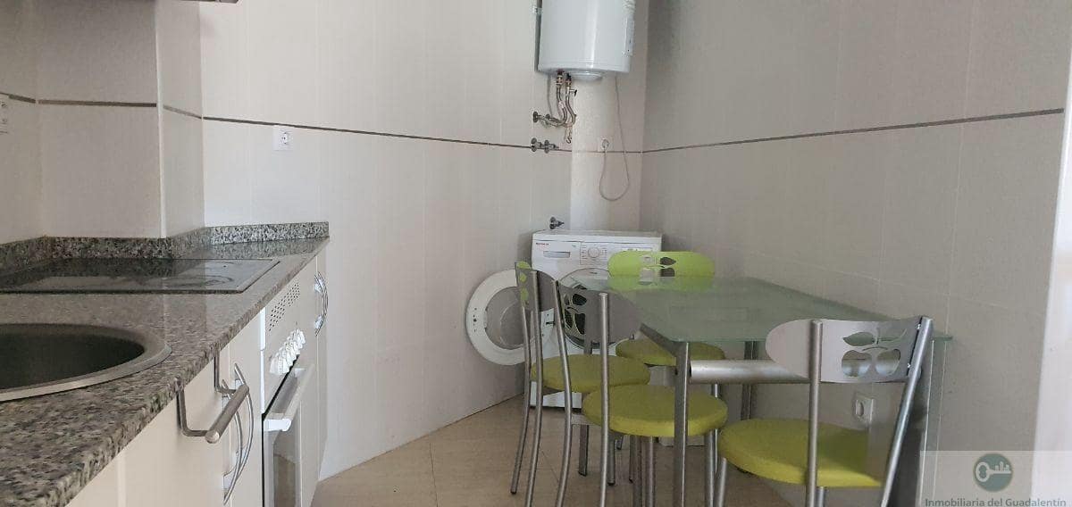 1 sovrum Lägenhet att hyra i Calarreona med pool garage - 1 000 € (Ref: 10030822)
