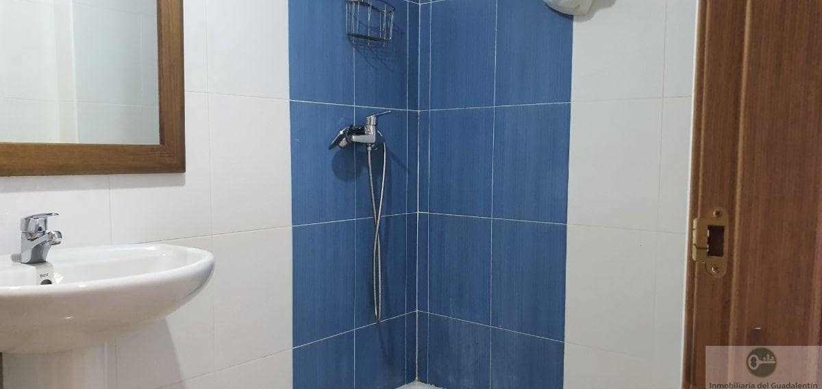 1 sovrum Lägenhet att hyra i Calarreona med pool garage - 1 000 € (Ref: 10030822)