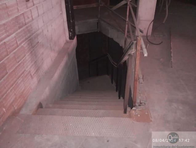Komercyjne do wynajęcia w Lorca - 2 000 € (Ref: 10030824)