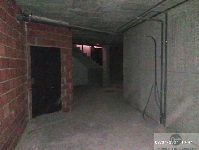 Komercyjne do wynajęcia w Lorca - 2 000 € (Ref: 10030824)