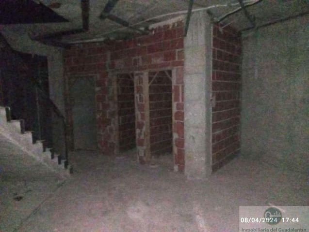 Komercyjne do wynajęcia w Lorca - 2 000 € (Ref: 10030824)