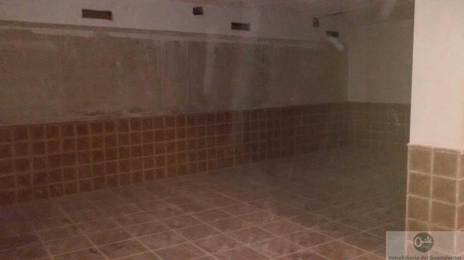 Komercyjne do wynajęcia w Lorca - 850 € (Ref: 10030826)
