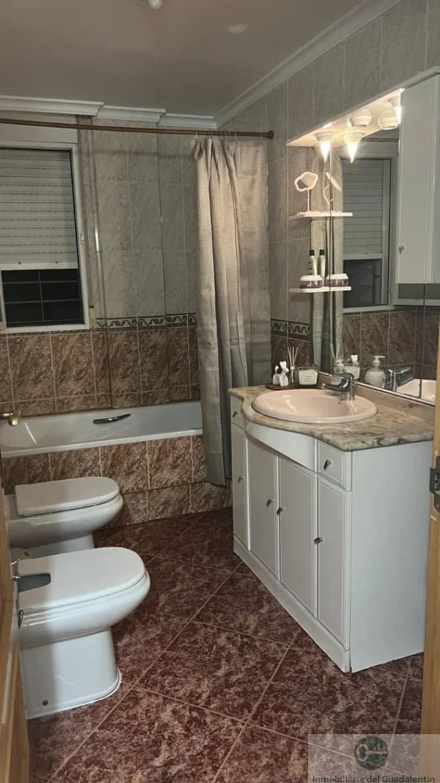 4 sovrum Lägenhet till salu i Lorca med garage - 150 000 € (Ref: 10030839)