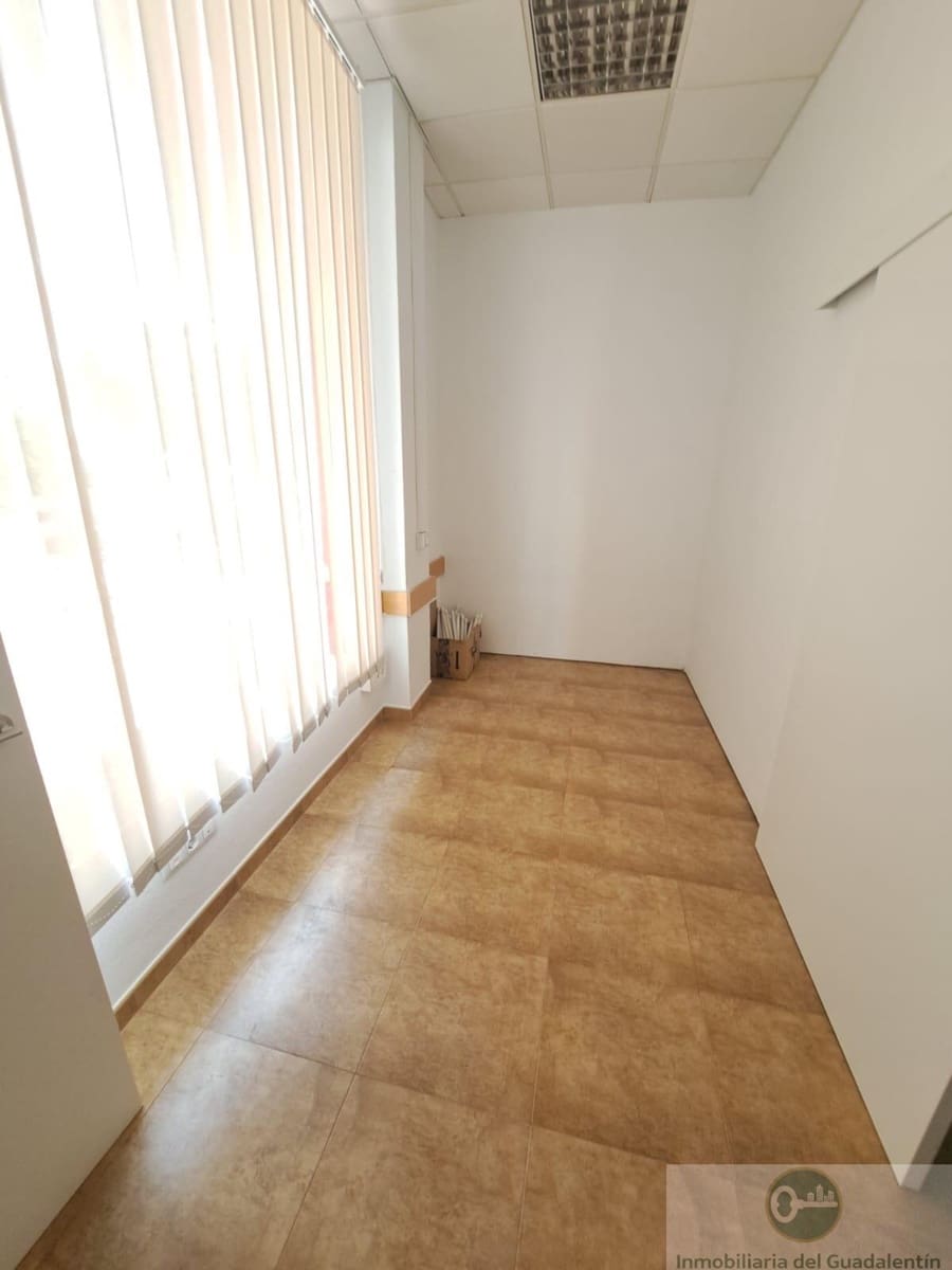 Comercial para venda em Lorca - 250 000 € (Ref: 10030840)