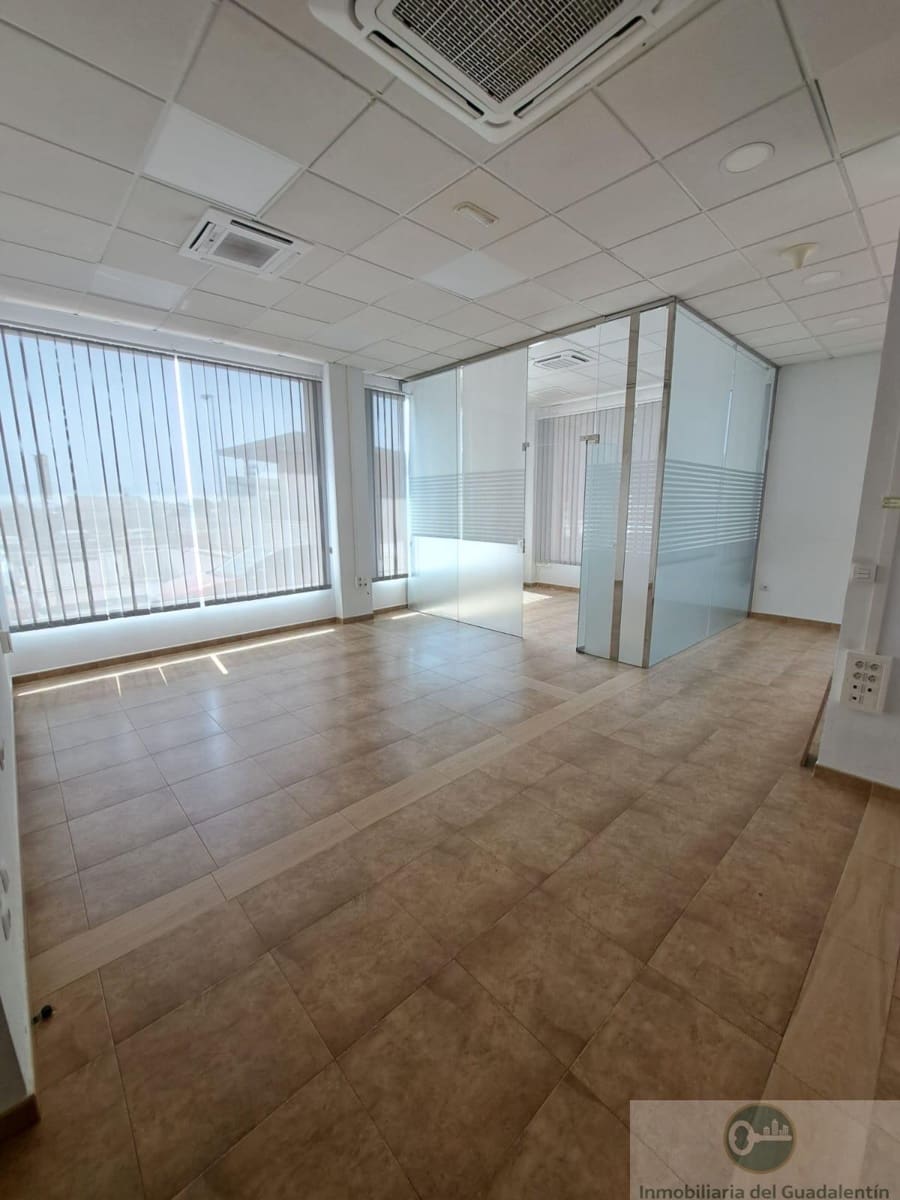 Comercial para venda em Lorca - 250 000 € (Ref: 10030840)