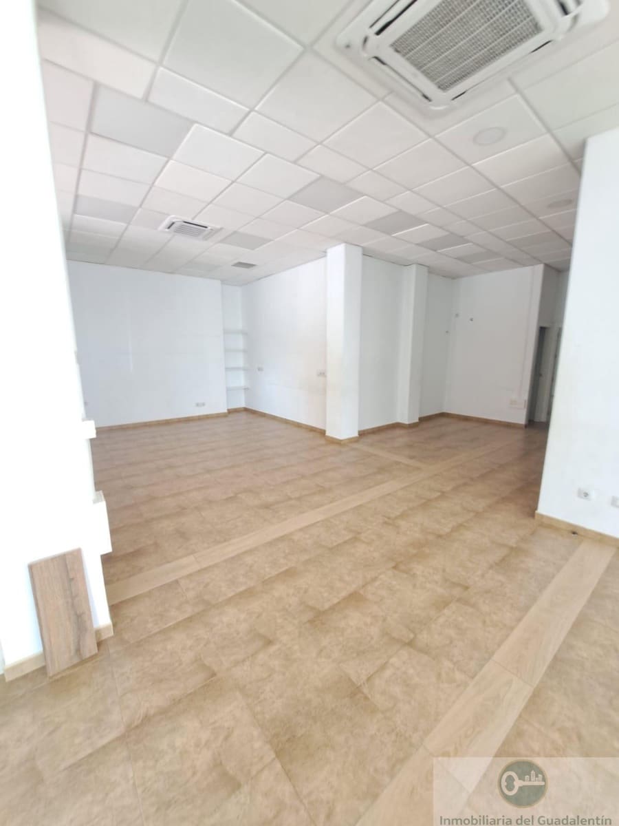 Comercial para venda em Lorca - 250 000 € (Ref: 10030840)