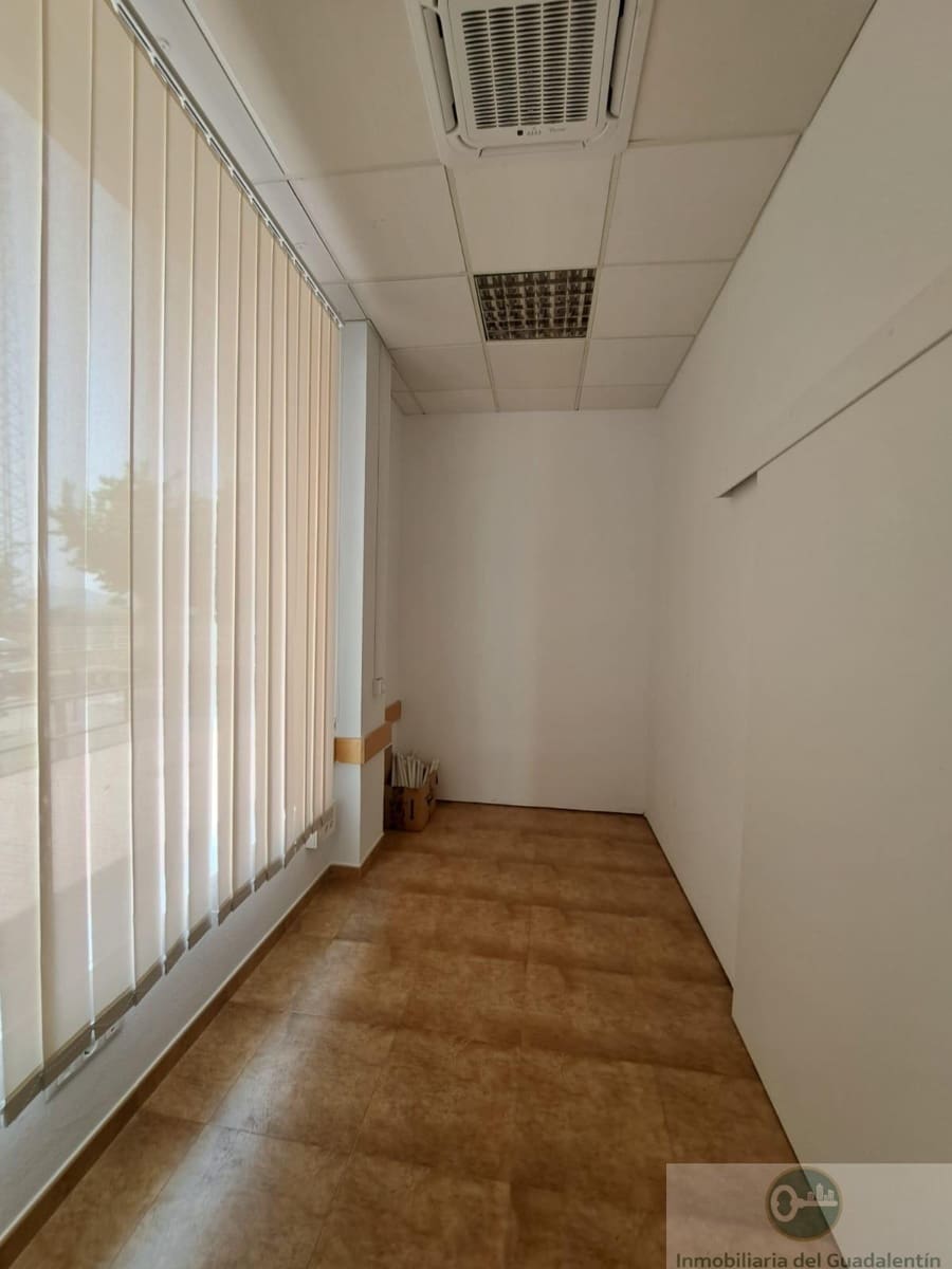 Comercial para venda em Lorca - 250 000 € (Ref: 10030840)