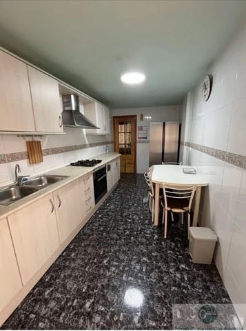 3 slaapkamer Flat te huur in Casco Antiguo, Aguilas met garage - € 2.400 (Ref: 10030844)