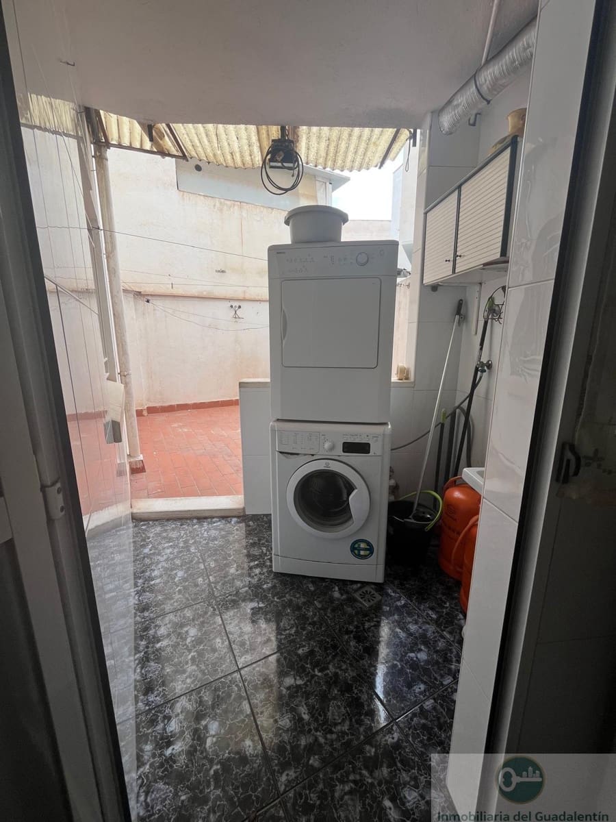 3 slaapkamer Flat te huur in Aguilas met garage - € 2.400 (Ref: 10030844)