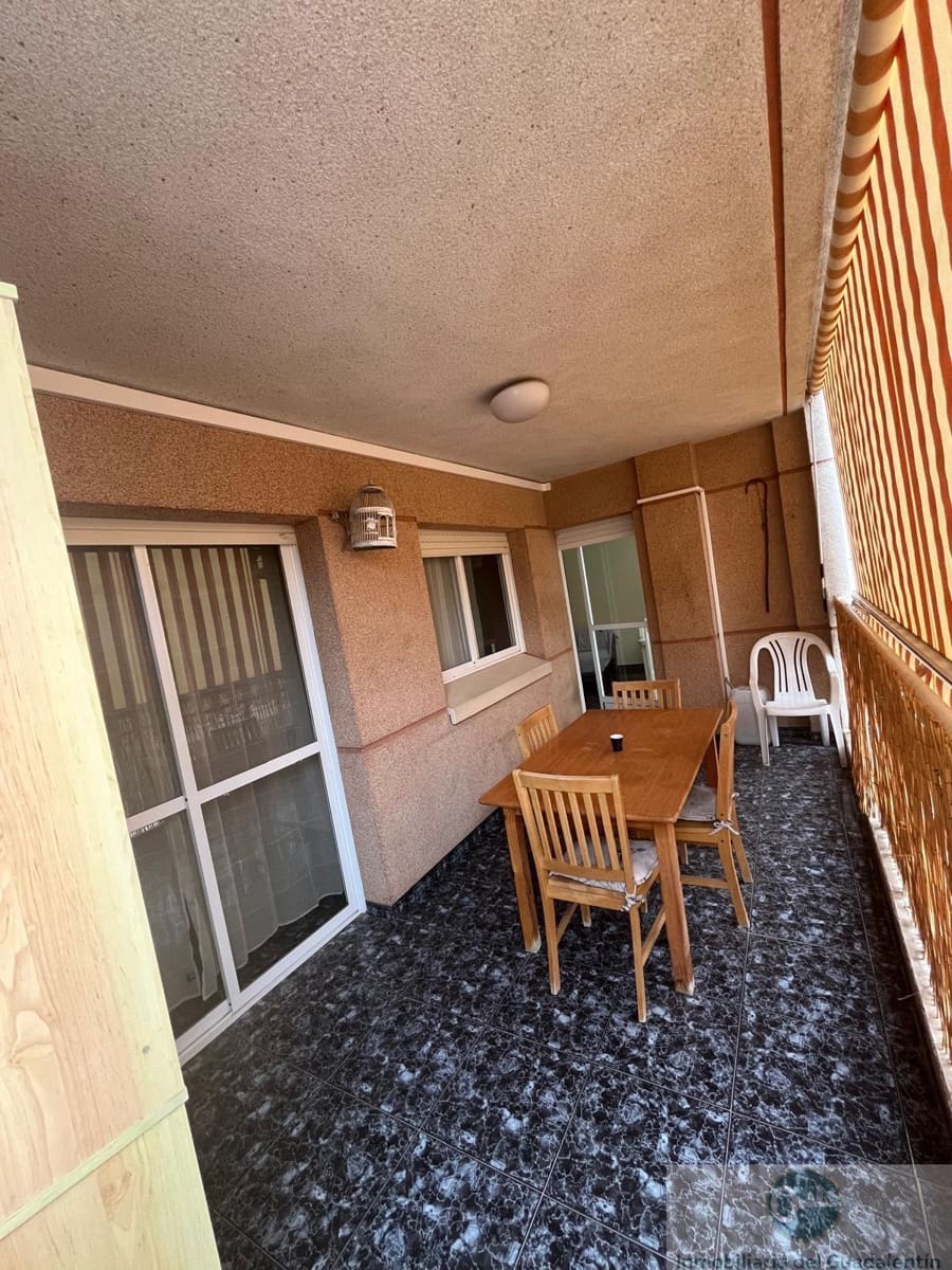 3 slaapkamer Flat te huur in Aguilas met garage - € 2.400 (Ref: 10030844)