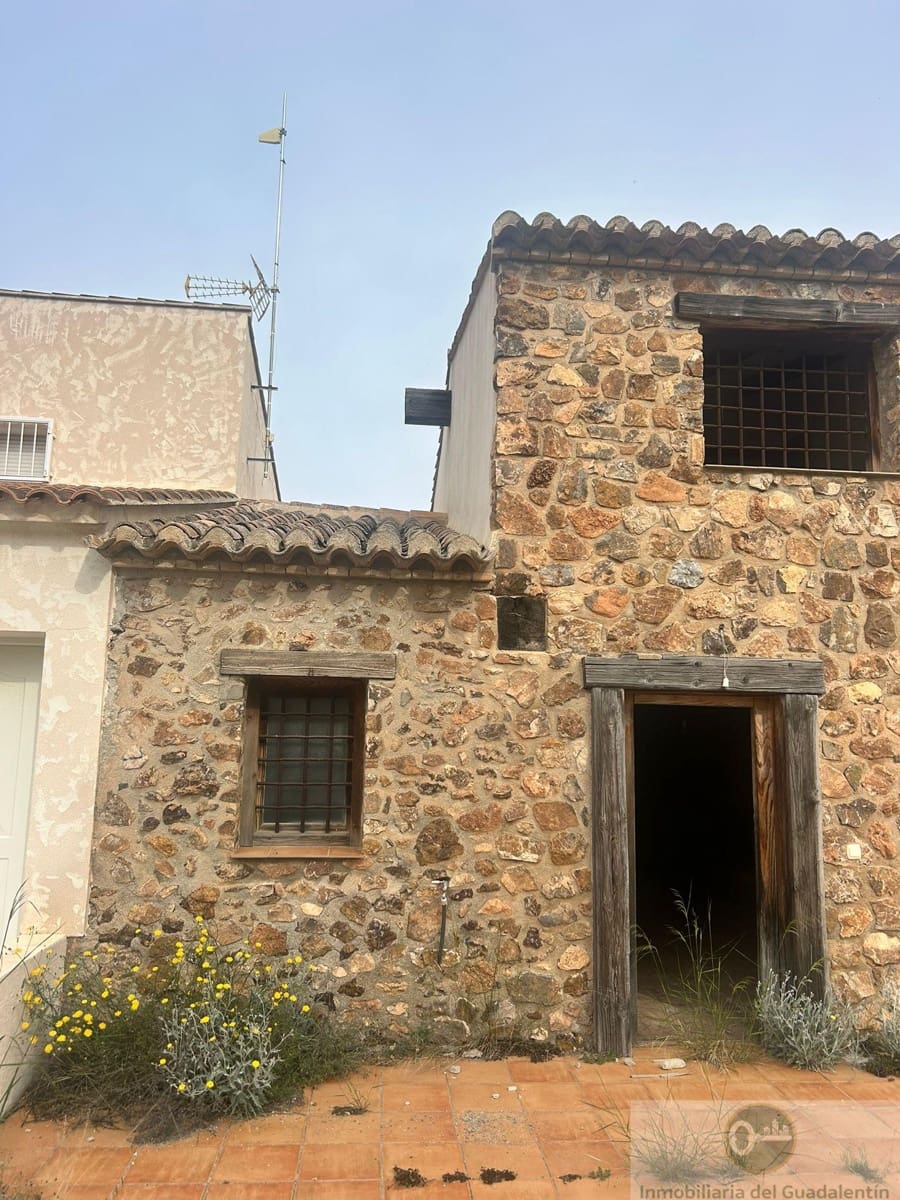 3 soverom Villa til salgs i Purias - € 96 000 (Ref: 10030856)