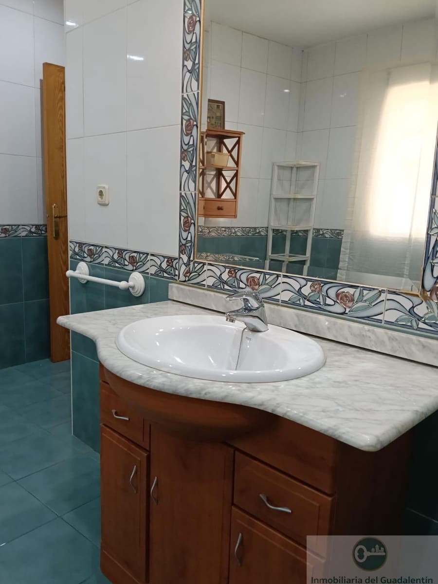 5 bedroom Villa for sale in La Paca - € 290,000 (Ref: 10031274)