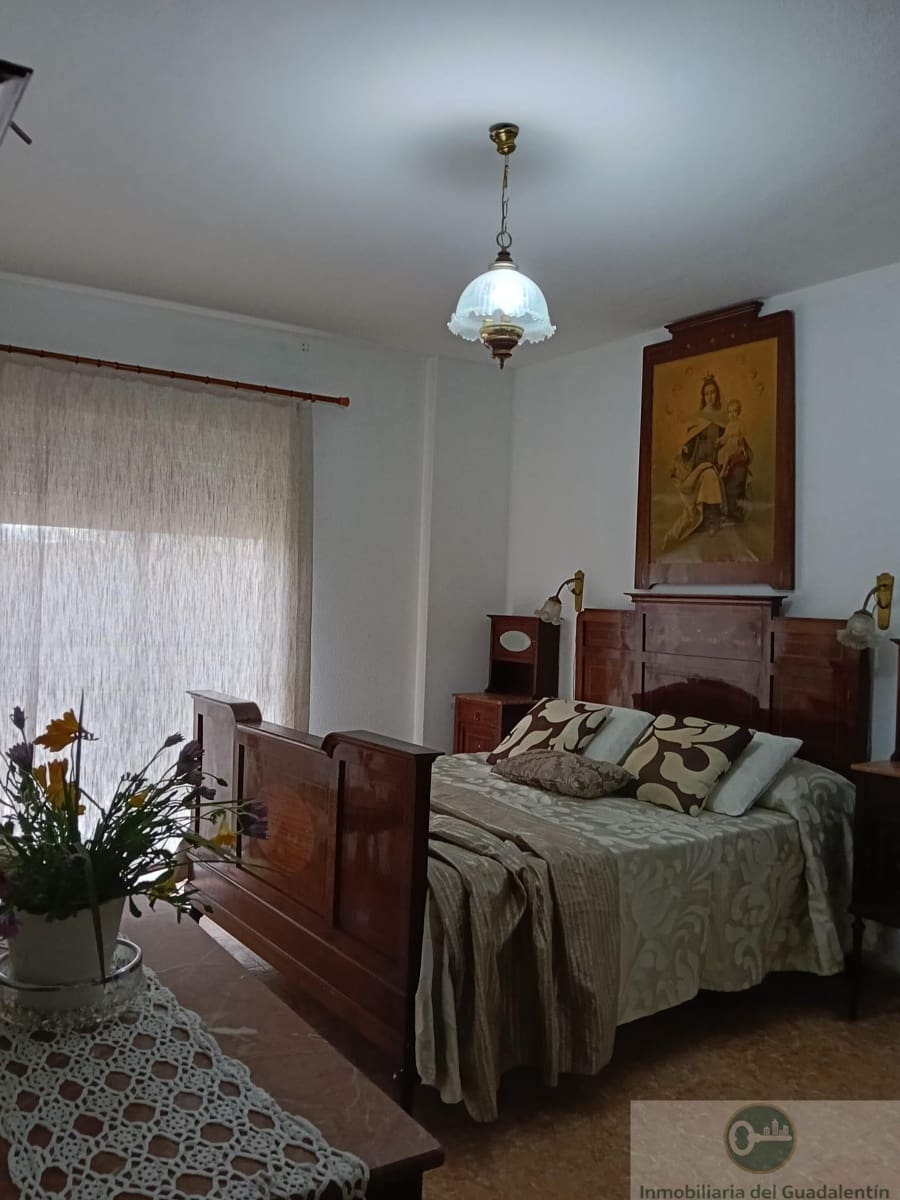 5 bedroom Villa for sale in La Paca - € 290,000 (Ref: 10031274)