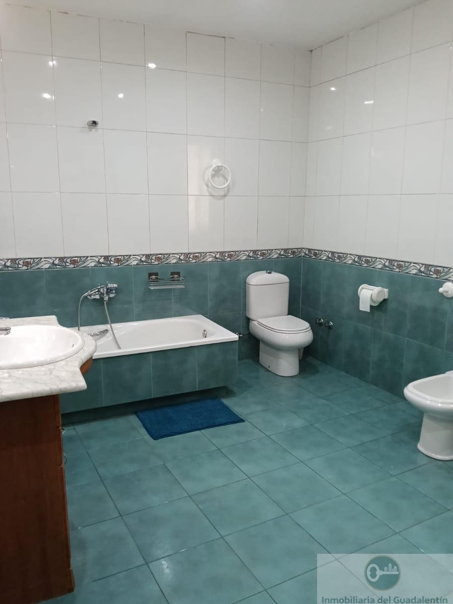 5 bedroom Villa for sale in La Paca - € 290,000 (Ref: 10031274)