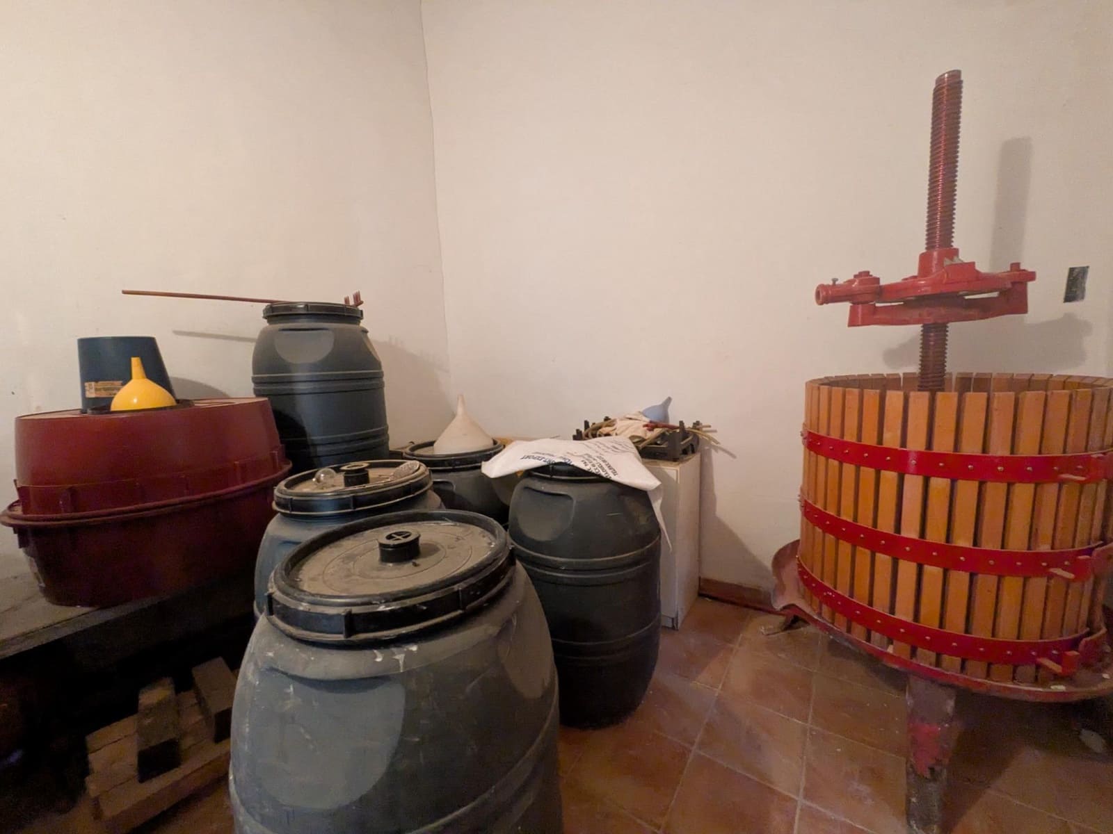 3 bedroom Finca/Country House for sale in Los Canovas - € 129,700 (Ref: 9980531)