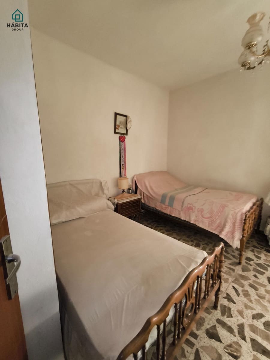 6 Zimmer Haus zu verkaufen in Lorca mit Garage - 149.900 € (Ref: 9980534)