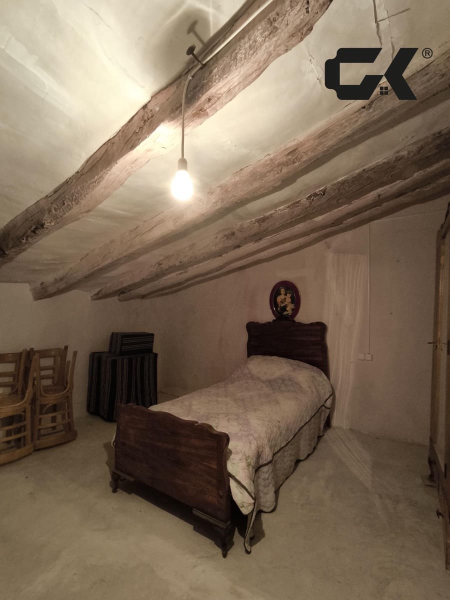 4 slaapkamer Huis te koop in Dona Ines - € 68.000 (Ref: 9980537)