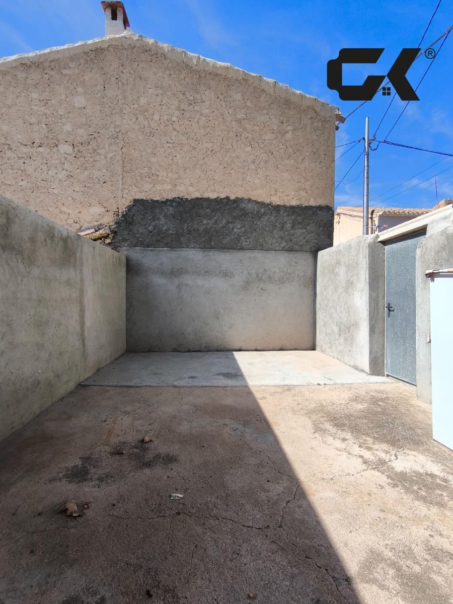 4 slaapkamer Huis te koop in Dona Ines - € 68.000 (Ref: 9980537)