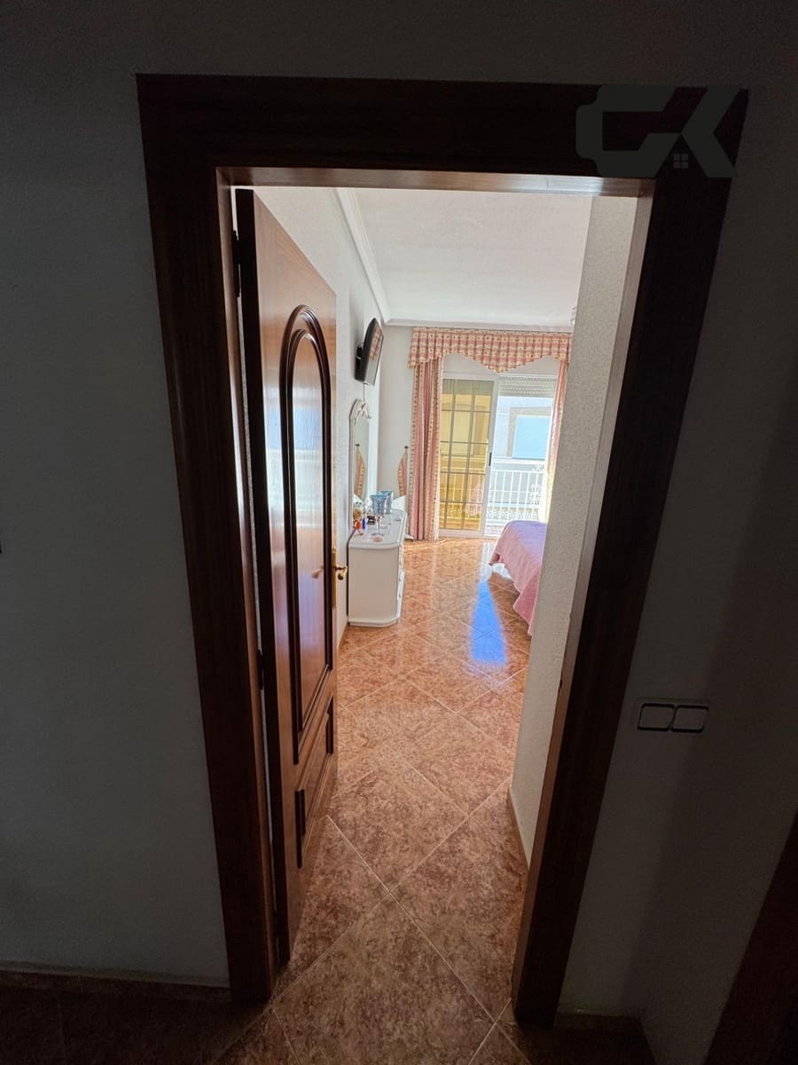 4 soveværelse Rækkehus til salg i Los Ramos med garage - € 220.000 (Ref: 9980541)