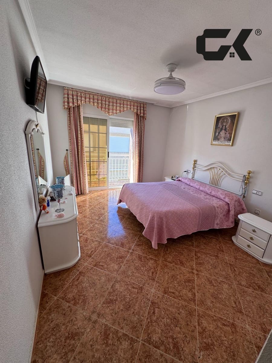 4 soveværelse Rækkehus til salg i Los Ramos med garage - € 220.000 (Ref: 9980541)