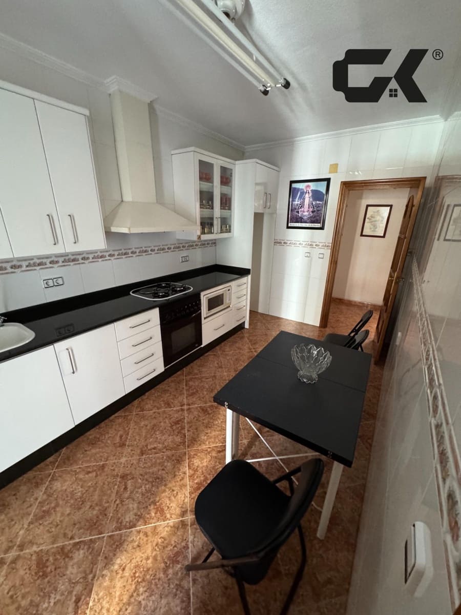 4 soveværelse Rækkehus til salg i Los Ramos med garage - € 220.000 (Ref: 9980541)