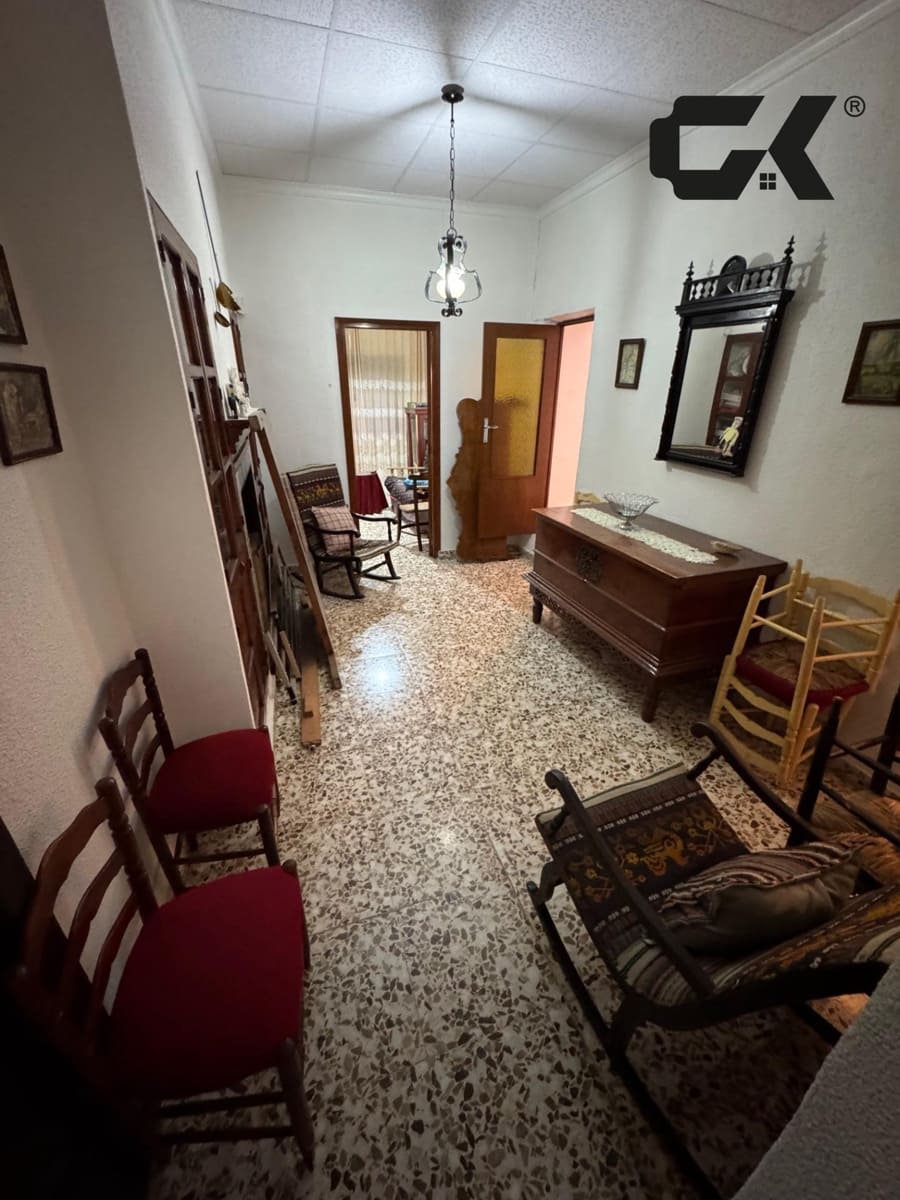 6 bedroom Terraced Villa for sale in Mula - € 89,900 (Ref: 9980543)