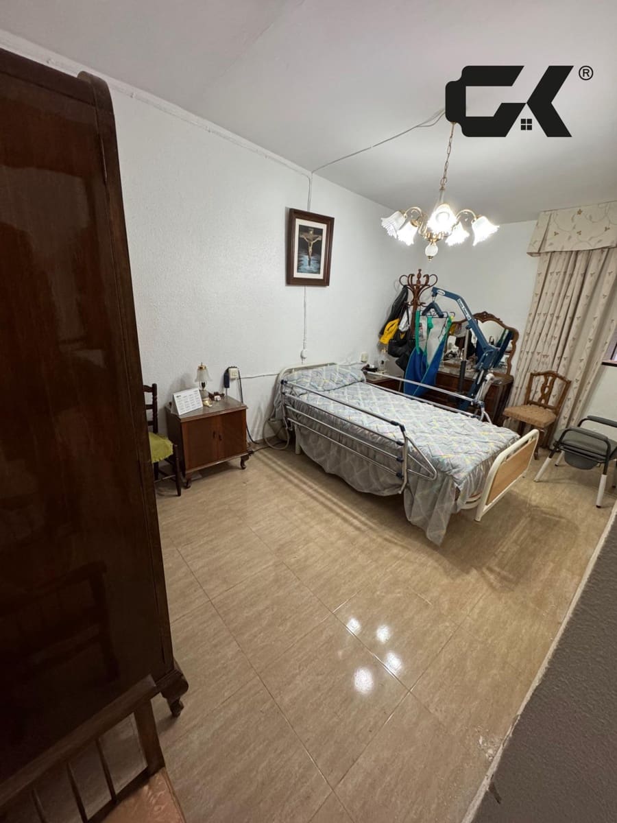 6 bedroom Terraced Villa for sale in Mula - € 89,900 (Ref: 9980543)