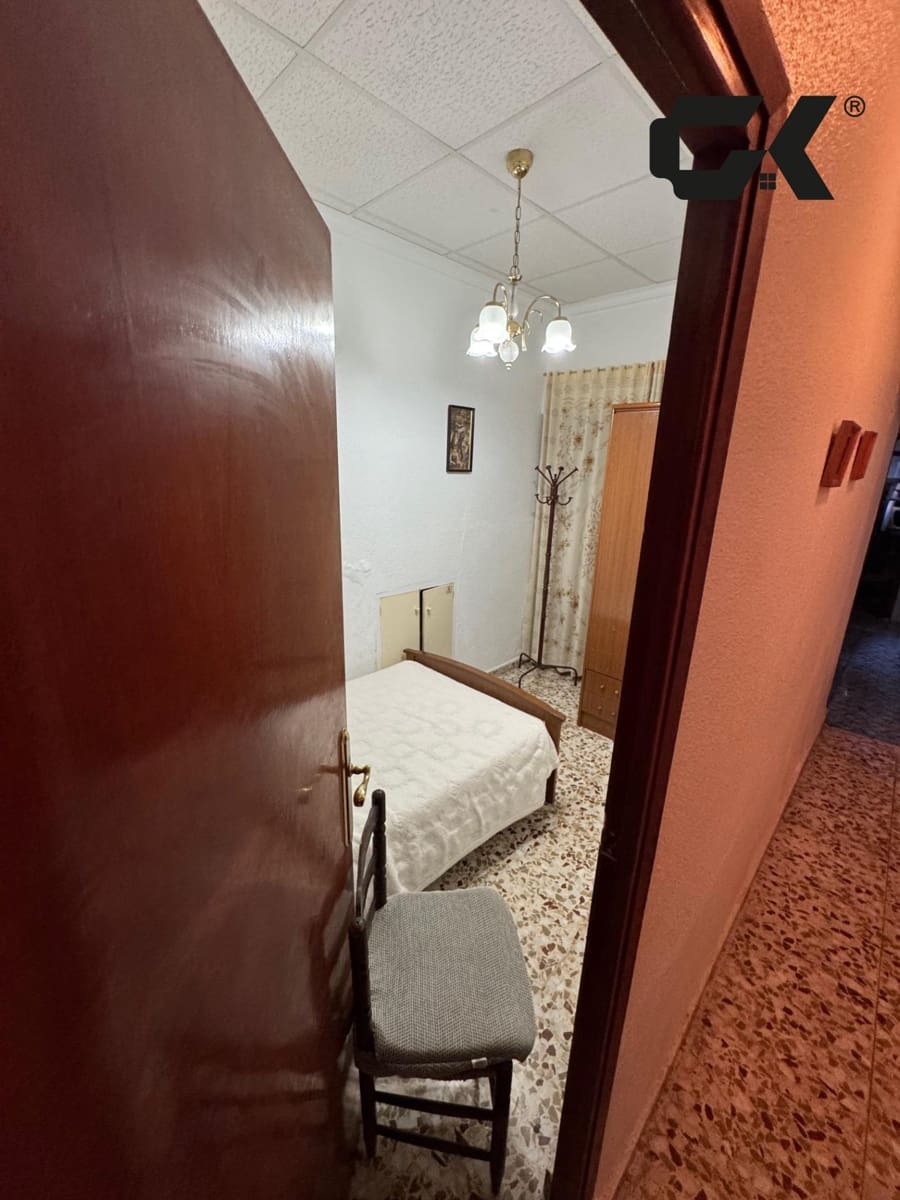6 bedroom Terraced Villa for sale in Mula - € 89,900 (Ref: 9980543)