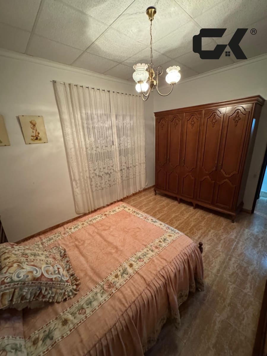 6 bedroom Terraced Villa for sale in Mula - € 89,900 (Ref: 9980543)