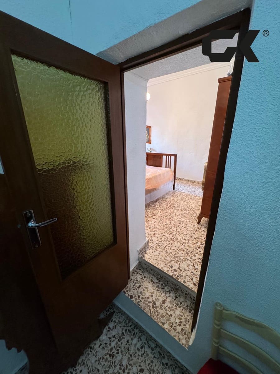 6 bedroom Terraced Villa for sale in Mula - € 89,900 (Ref: 9980543)