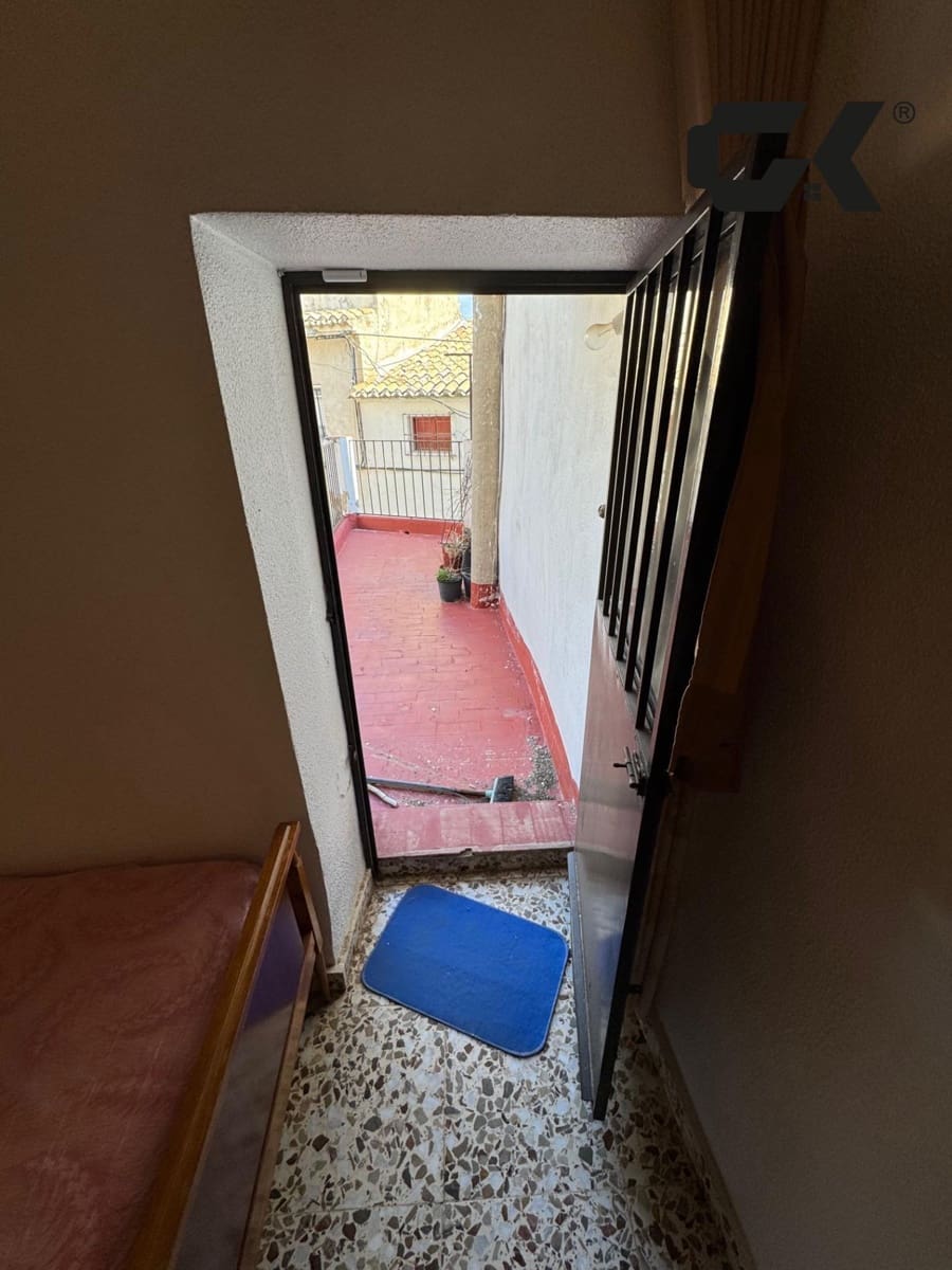 6 bedroom Terraced Villa for sale in Mula - € 89,900 (Ref: 9980543)