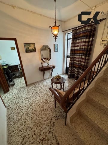 6 bedroom Terraced Villa for sale in Mula - € 89,900 (Ref: 9980543)
