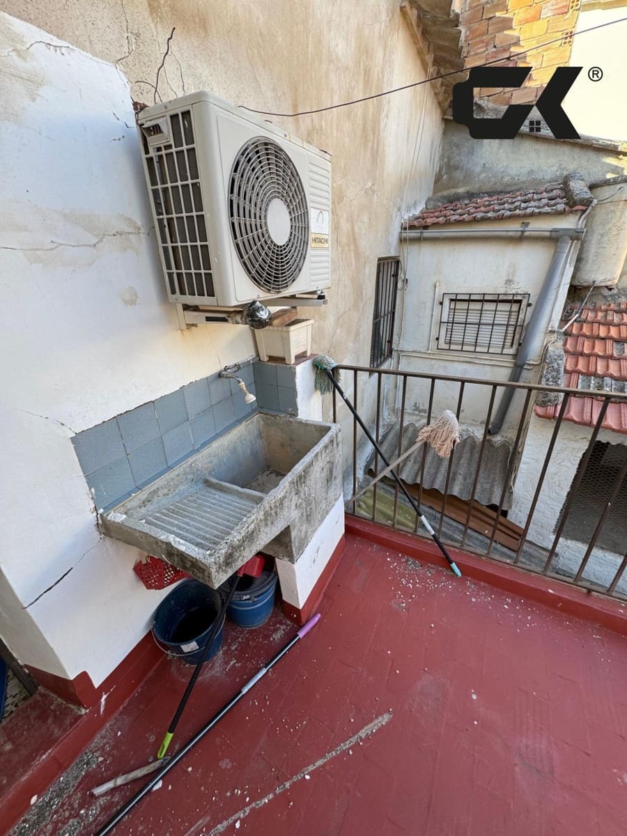 6 bedroom Terraced Villa for sale in Mula - € 89,900 (Ref: 9980543)