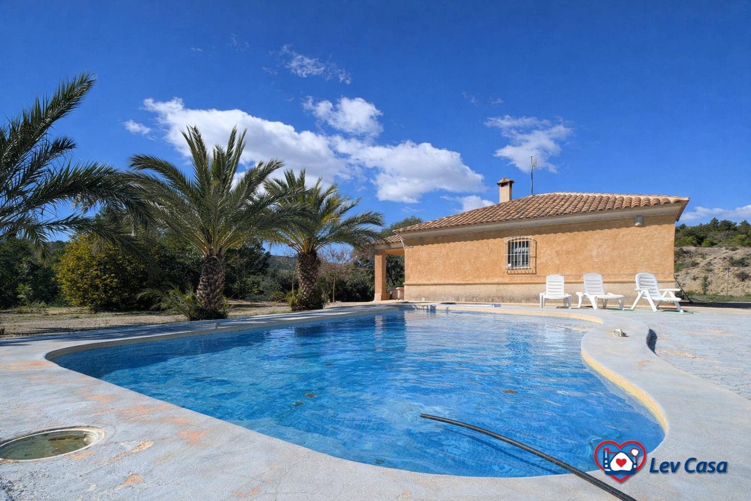 3 slaapkamer Villa te koop in Aledo met zwembad - € 269.900 (Ref: 9980546)