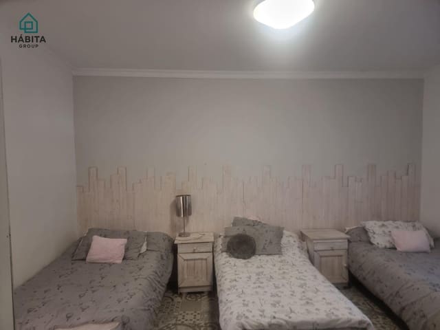 Adosado de 4 habitaciones en Lorca en venta con garaje - 127.727 € (Ref: 9980549)