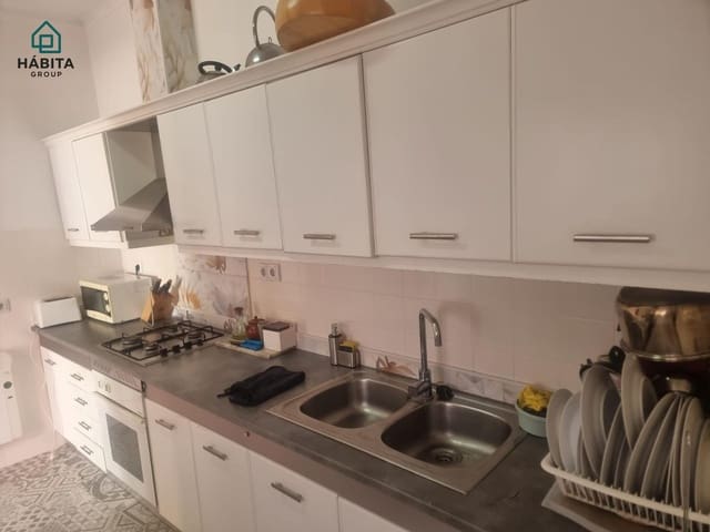 Adosado de 4 habitaciones en Lorca en venta con garaje - 127.727 € (Ref: 9980549)