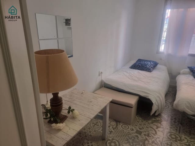Adosado de 4 habitaciones en Lorca en venta con garaje - 127.727 € (Ref: 9980549)