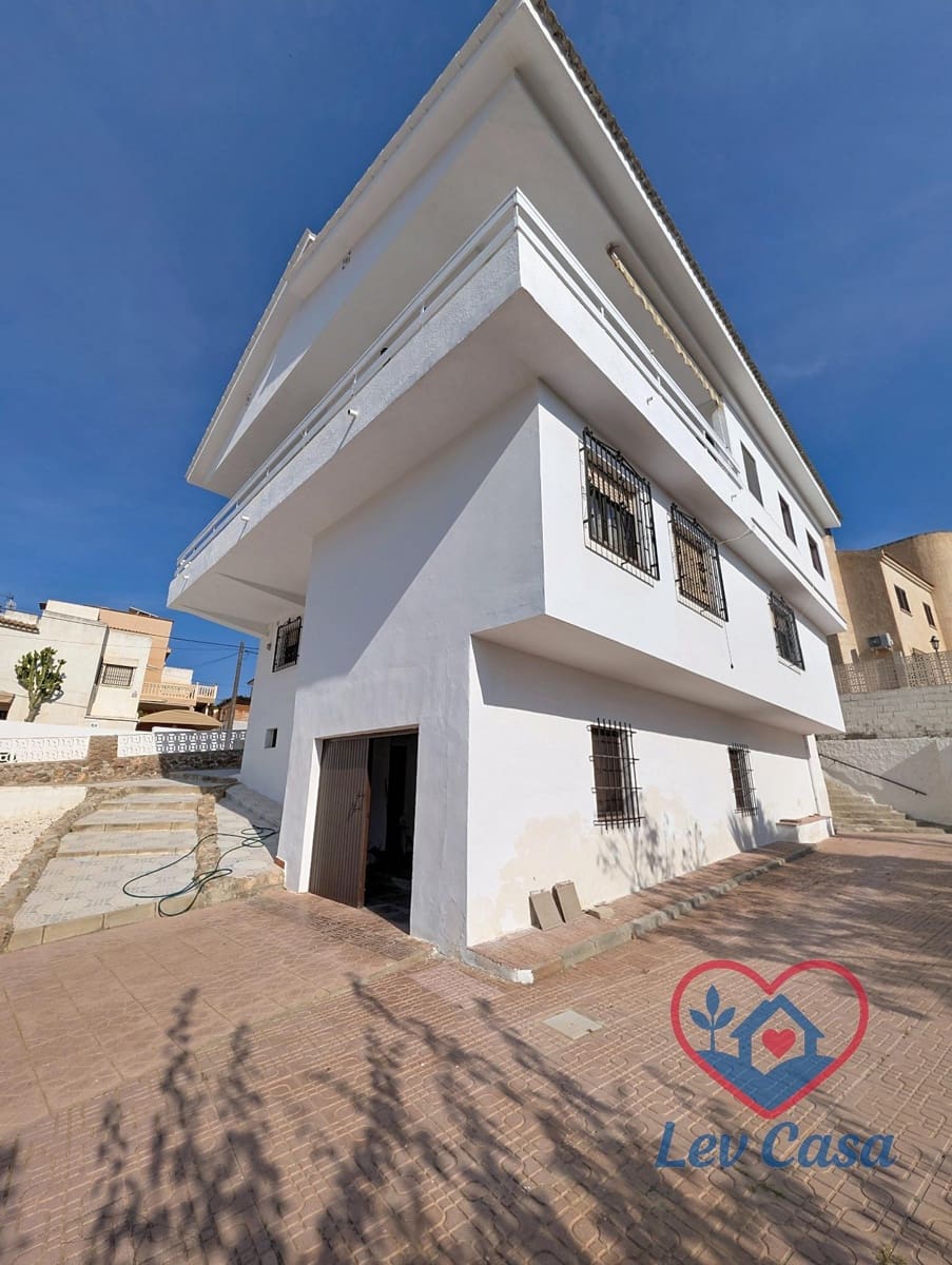 8 sypialnia Willa na sprzedaż w Calabardina z garażem - 790 000 € (Ref: 9980557)