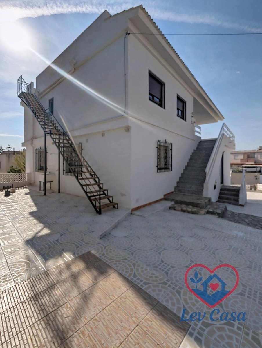 8 sypialnia Willa na sprzedaż w Calabardina z garażem - 790 000 € (Ref: 9980557)
