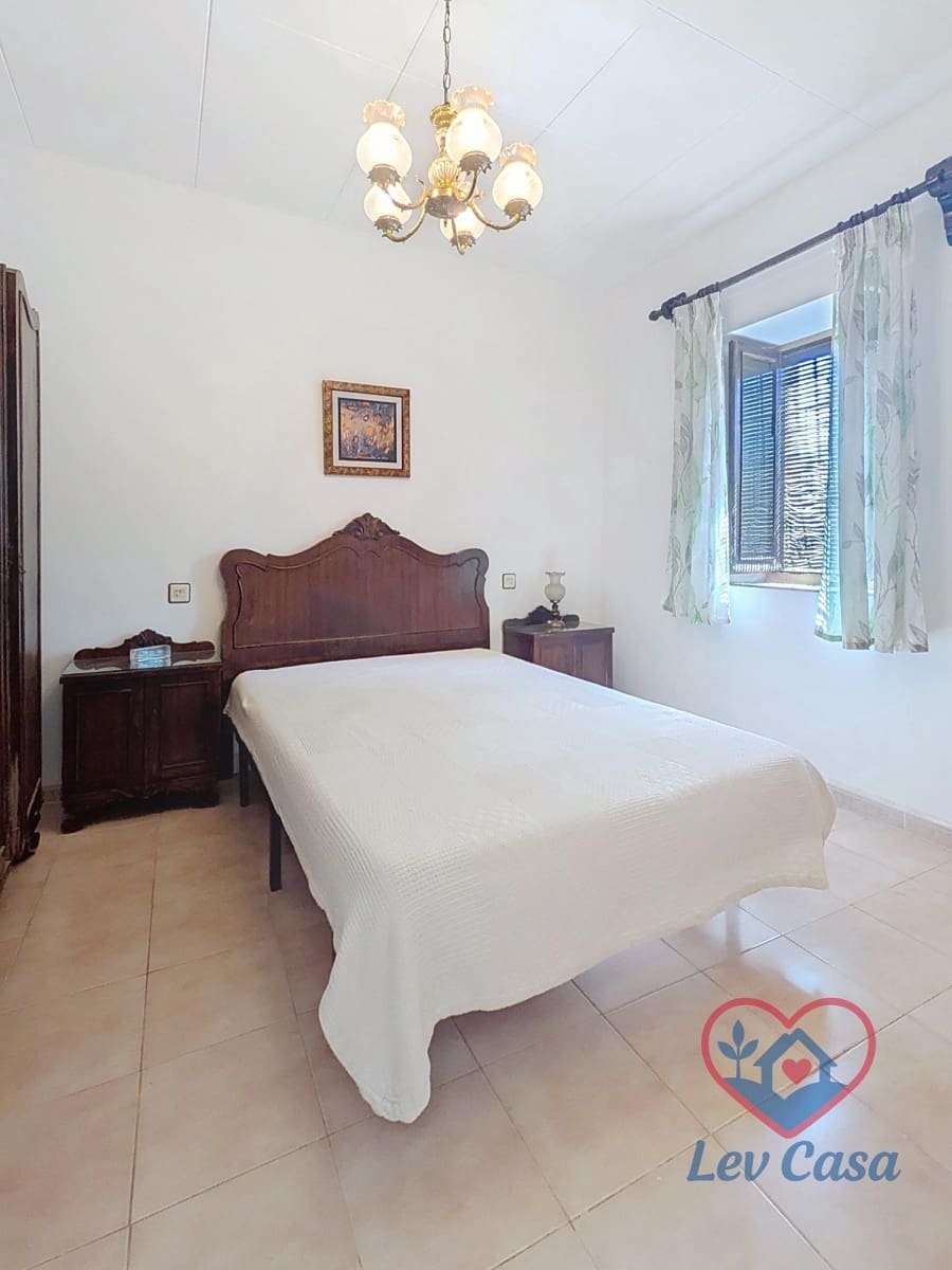 3 bedroom Villa for sale in Las Palas with garage - € 155,000 (Ref: 9980558)