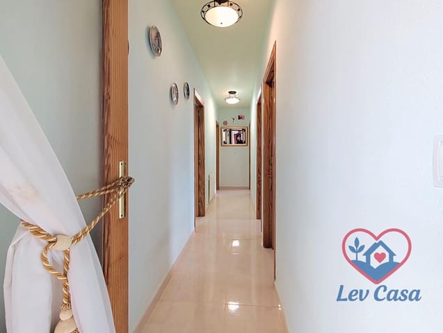 Chalet de 5 habitaciones en Totana en venta - 289.800 € (Ref: 9980559)