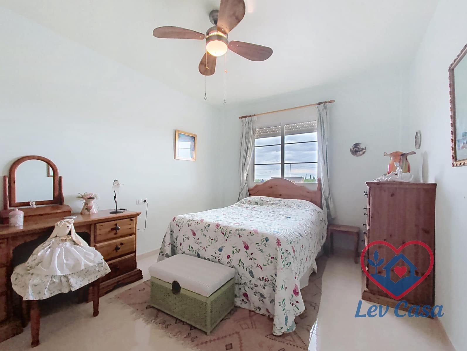 Chalet de 5 habitaciones en Totana en venta - 289.800 € (Ref: 9980559)