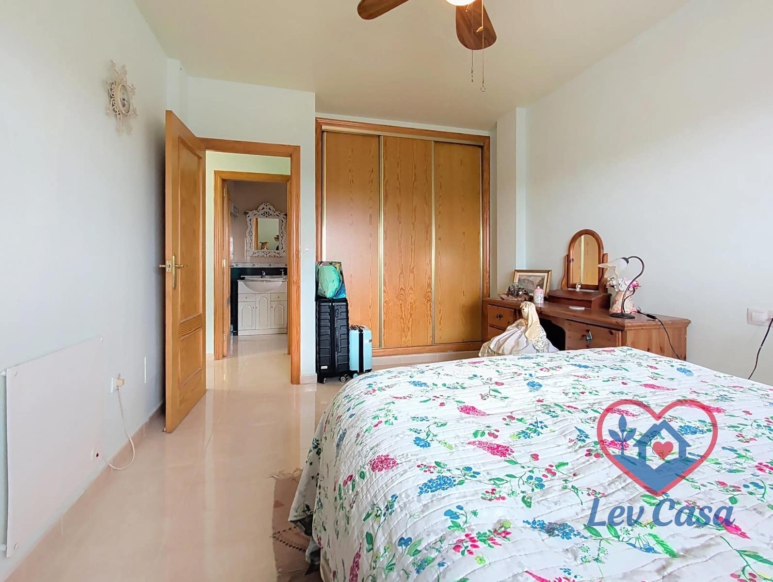Chalet de 5 habitaciones en Totana en venta - 289.800 € (Ref: 9980559)