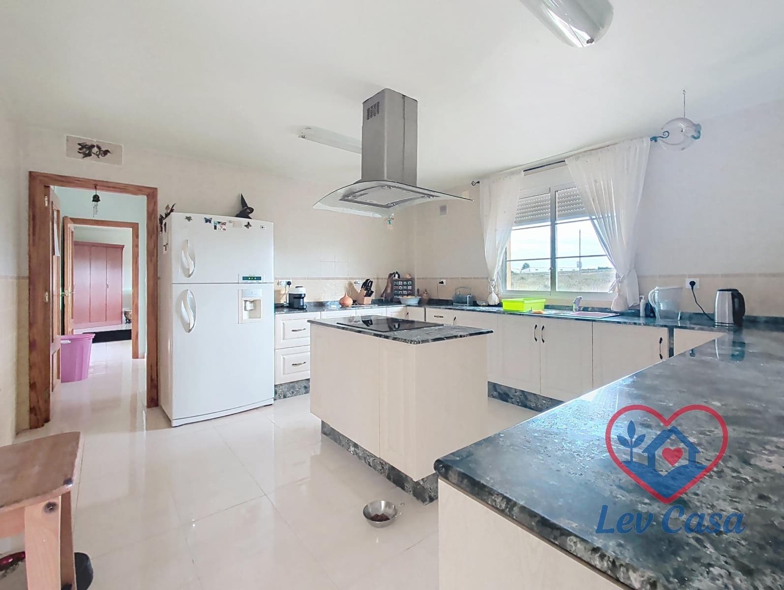 Chalet de 5 habitaciones en Totana en venta - 289.800 € (Ref: 9980559)